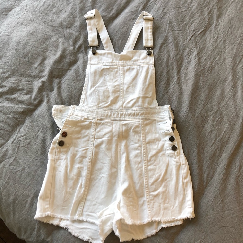 Cupcakes and Cashmere Overalls (S)